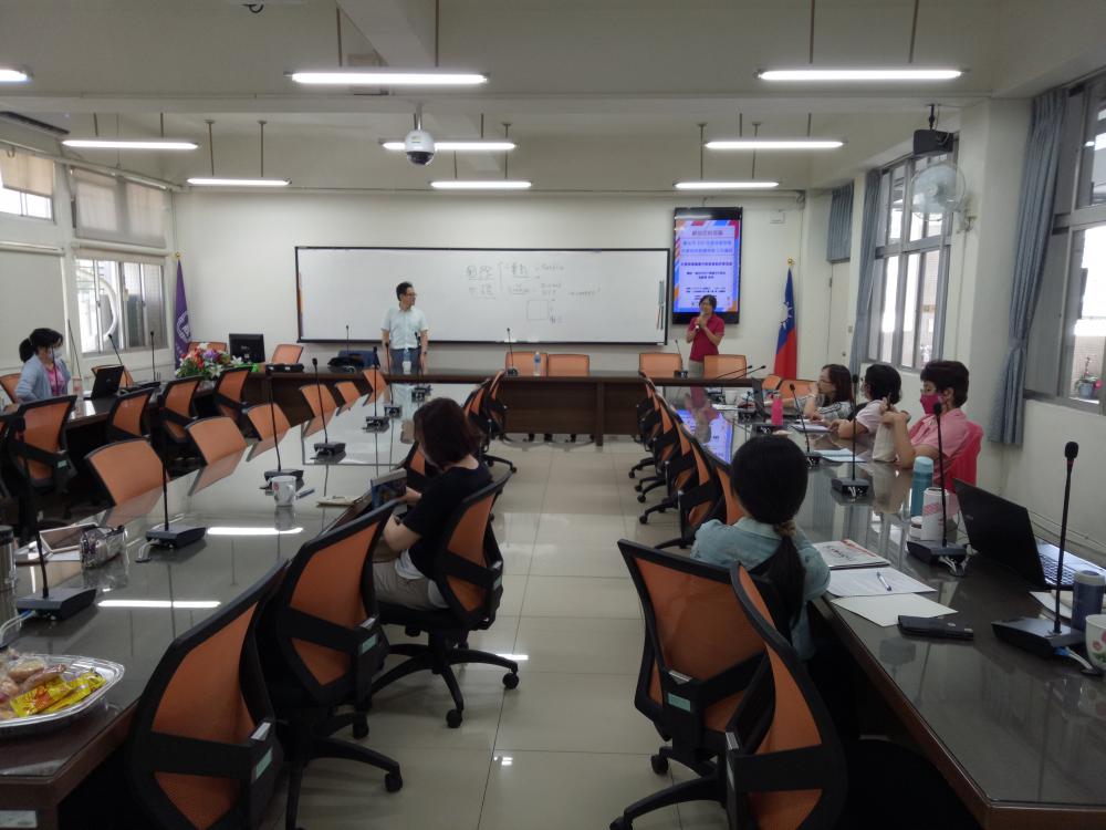 臺北市109年度技術型高中課程與教學推動工作圈研習（外語群)